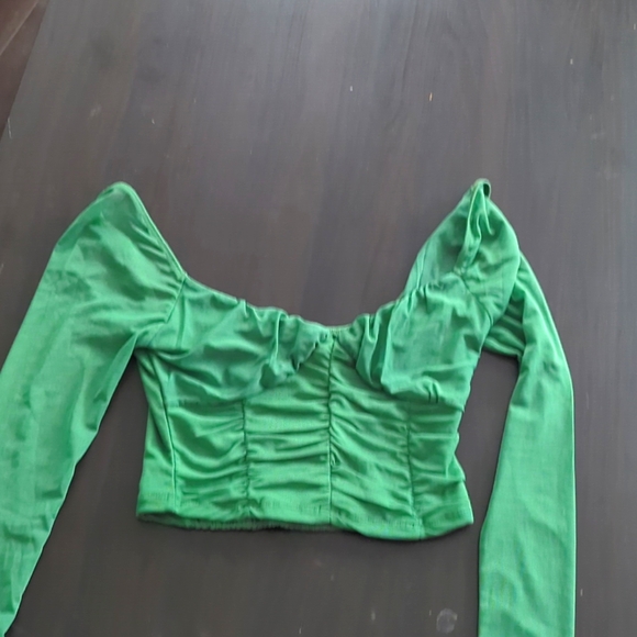 Forever 21 Women's Green Crop-top - Picture 1 of 1